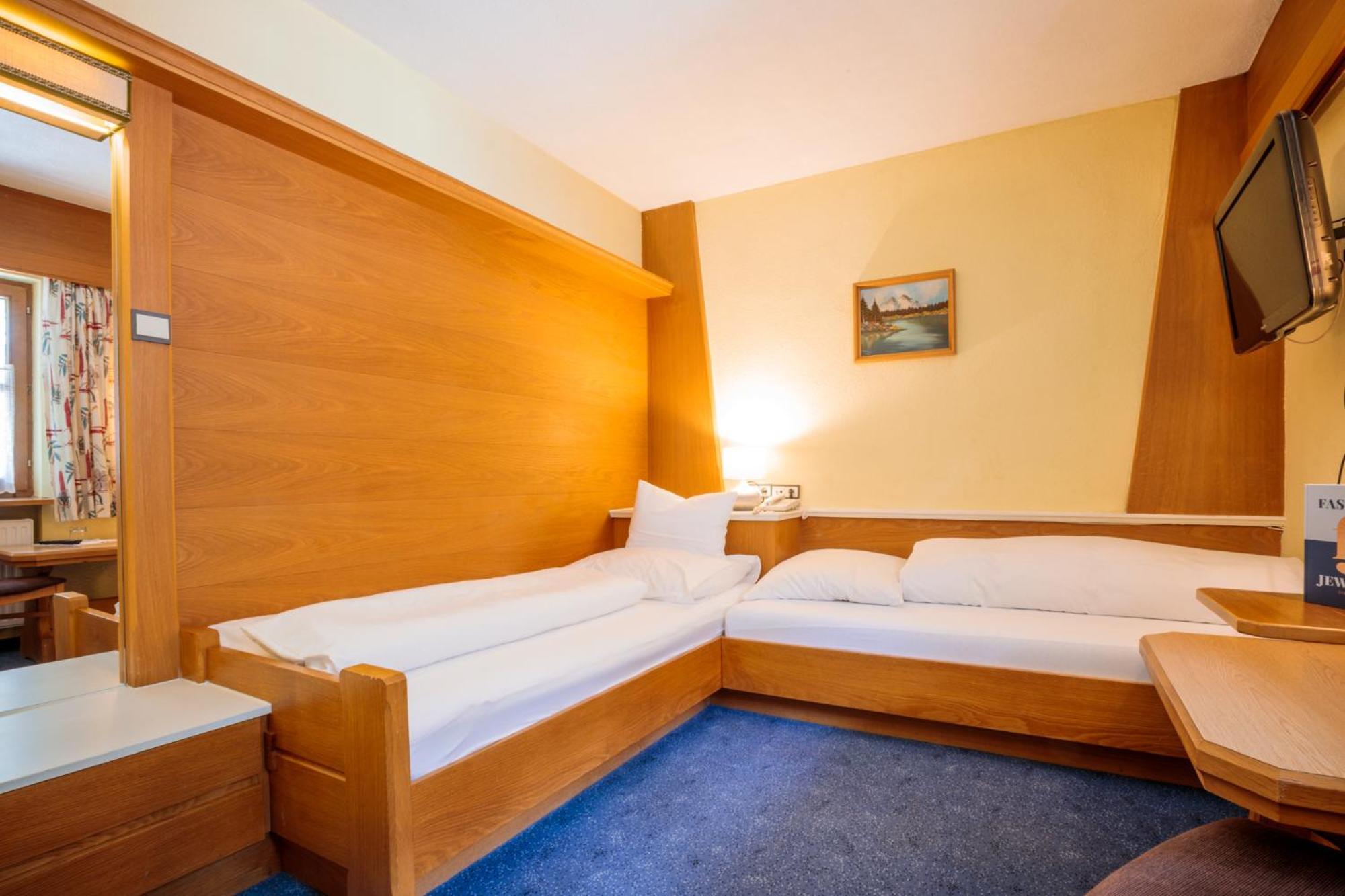 Hotel Parkhotel 3*